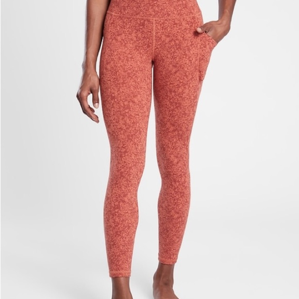 Athleta Salutation Stash 7/8 Medium - image 2